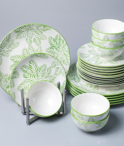 Ceramic Plates, Charger Plates & Dinner Sets